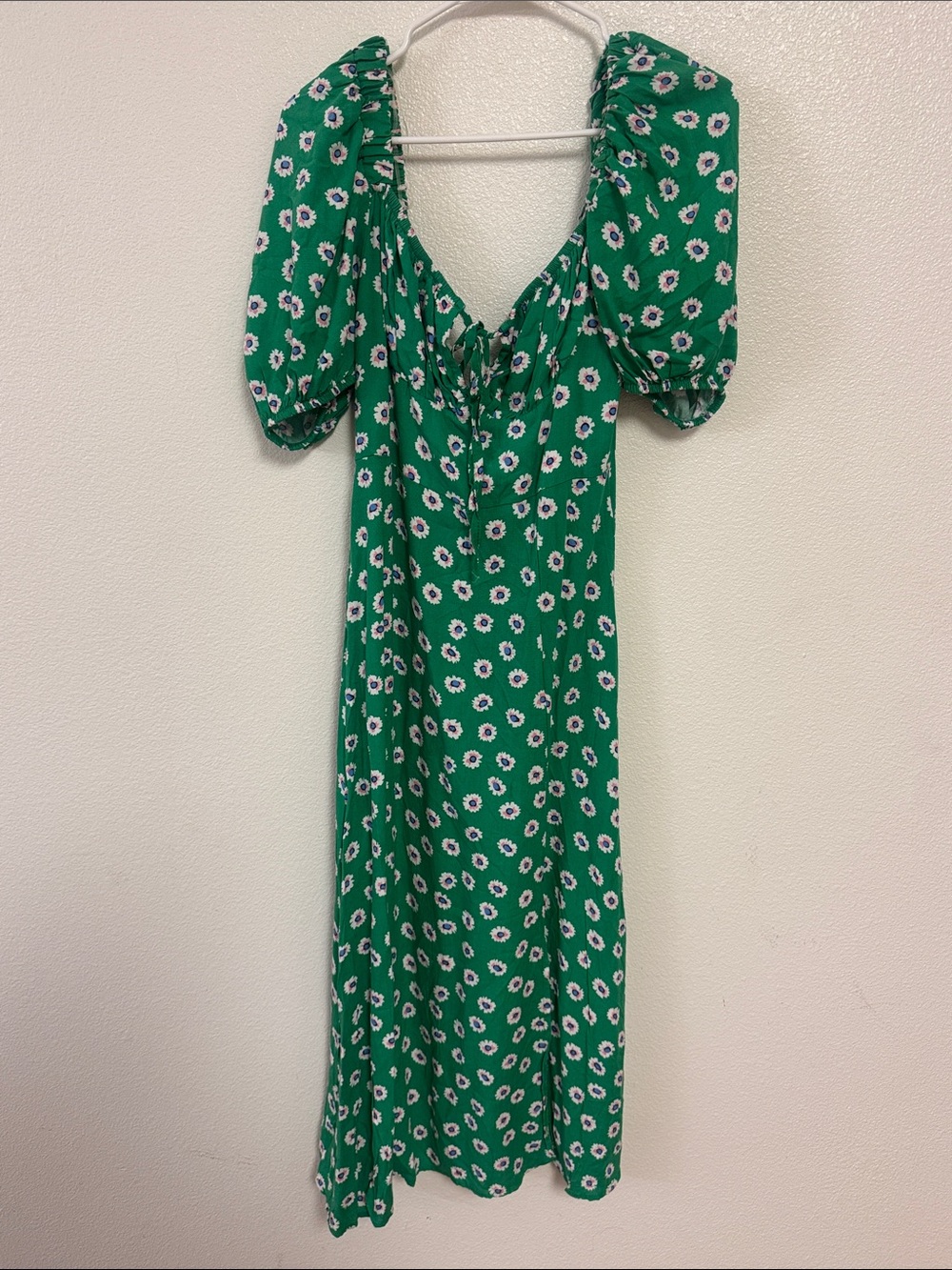 Green Floral Puff-Sleeve Midi Dress